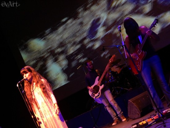 echo train live @ trianon