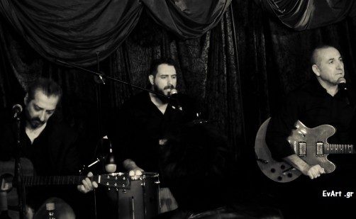 Πέτρος Συνοδινός και Νίκος Καλλίνης στο Cabaret Voltaire