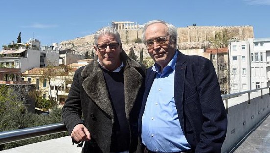 Ο Jan Fabre με τον Υπουργό Πολιτισμού Αριστείδη Μπαλτά