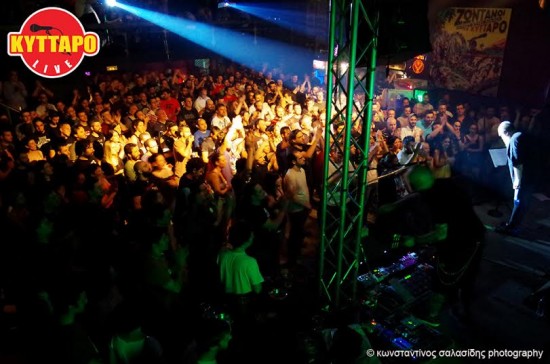 Τζίμης Πανούσης και Μουσικές Ταξιαρχίες