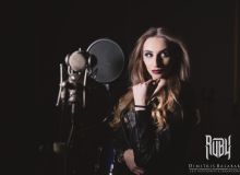 Δείτε το νέο Cover της Ruby Bouzioti για το "My lost Lenore" των Tristania